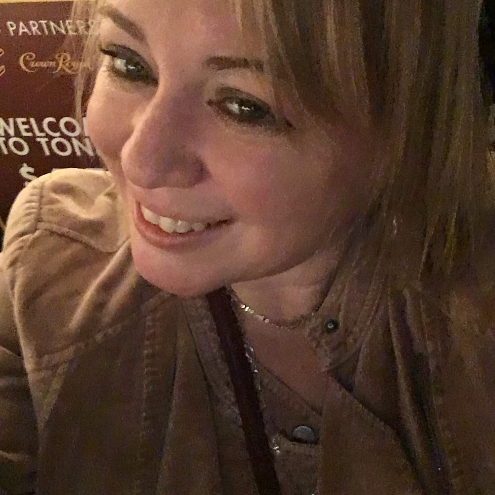 Meet your Posher, Jenny